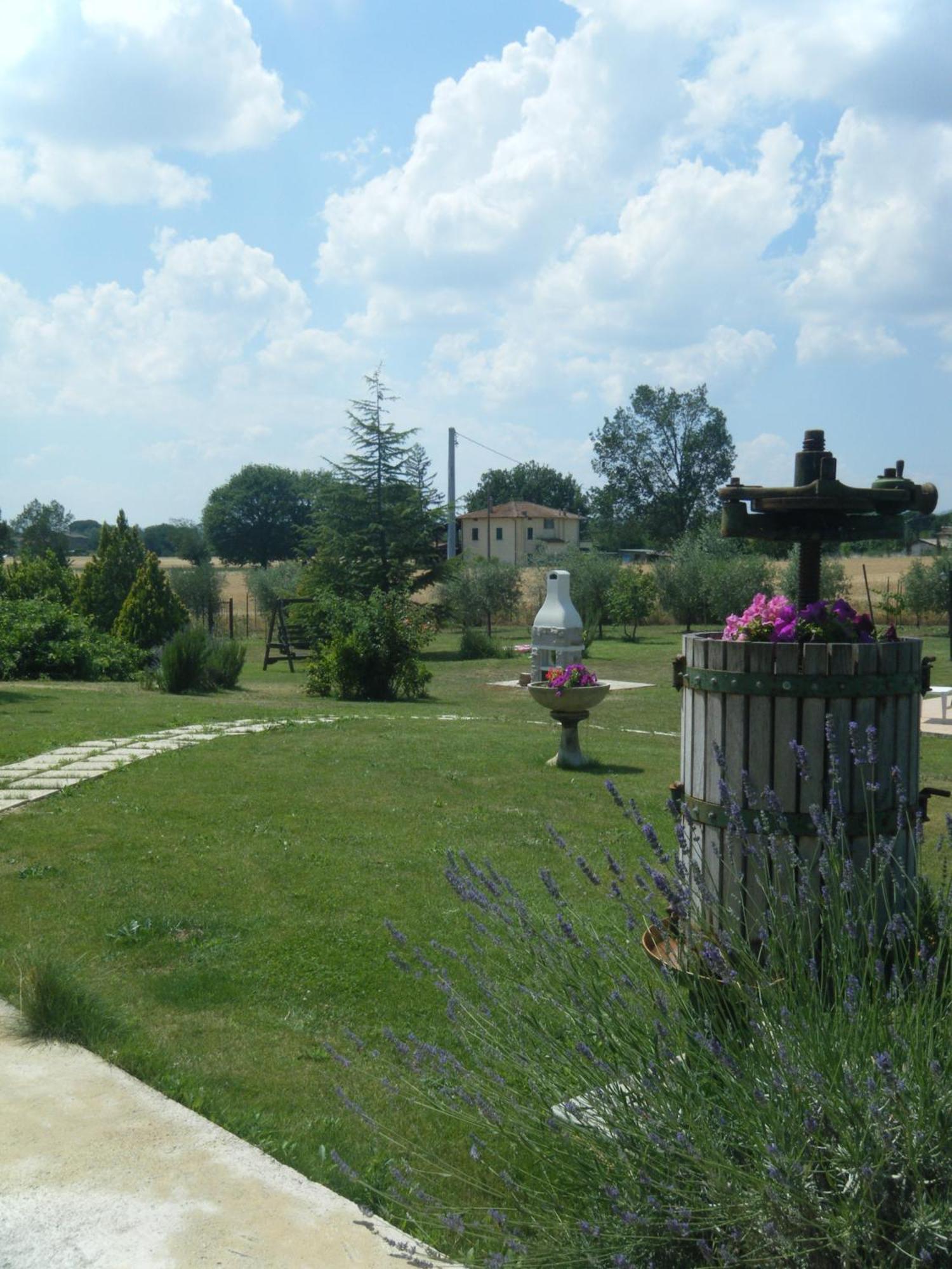 B&B Villa Barbarossa Petrignano Exterior photo